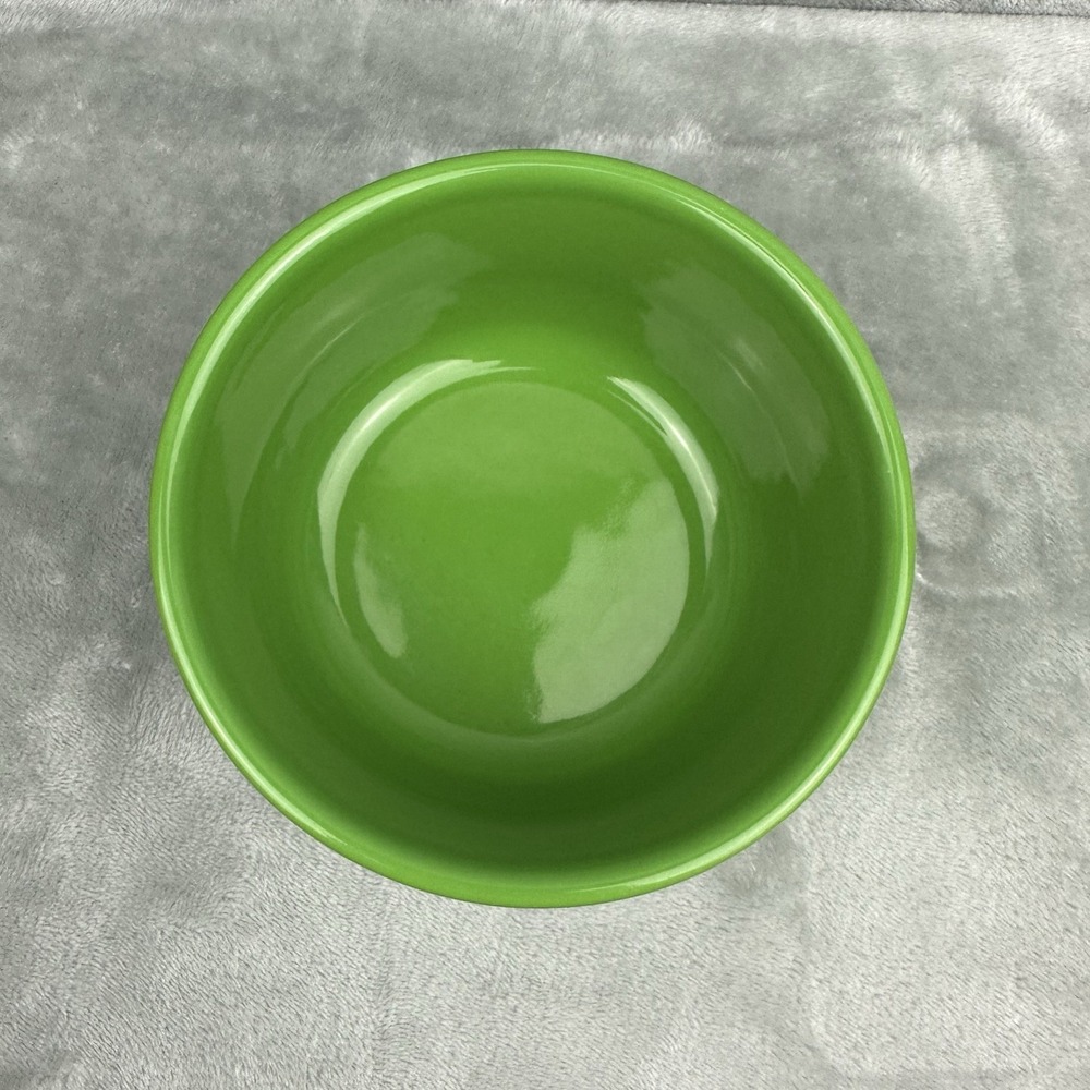 Fiesta Fiestaware Homer Laughlin Gusto Bowl 28 oz Shamrock